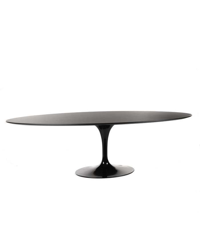 Фото Saarinen Oval Dining Table Knoll