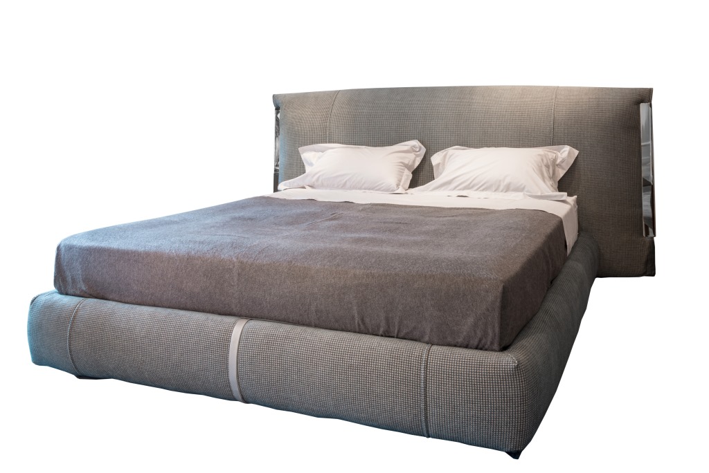 Кровать amal flou для спальни.
